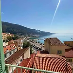 Capodanna, Au Coeur De La Vieille Ville, Maison De Village Avec Magnifique Vue Sur La