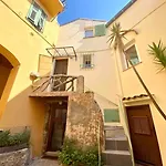 Capodanna, Au Coeur De La Vieille Ville, Maison De Village Avec Magnifique Vue Sur La *