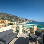 Capodanna, Au Coeur De La Vieille Ville, Maison De Village Avec Magnifique Vue Sur La Nyaraló Menton